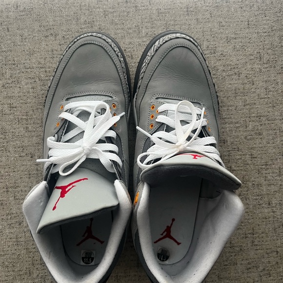 Worn a couple times great shape - Picture 2 of 3